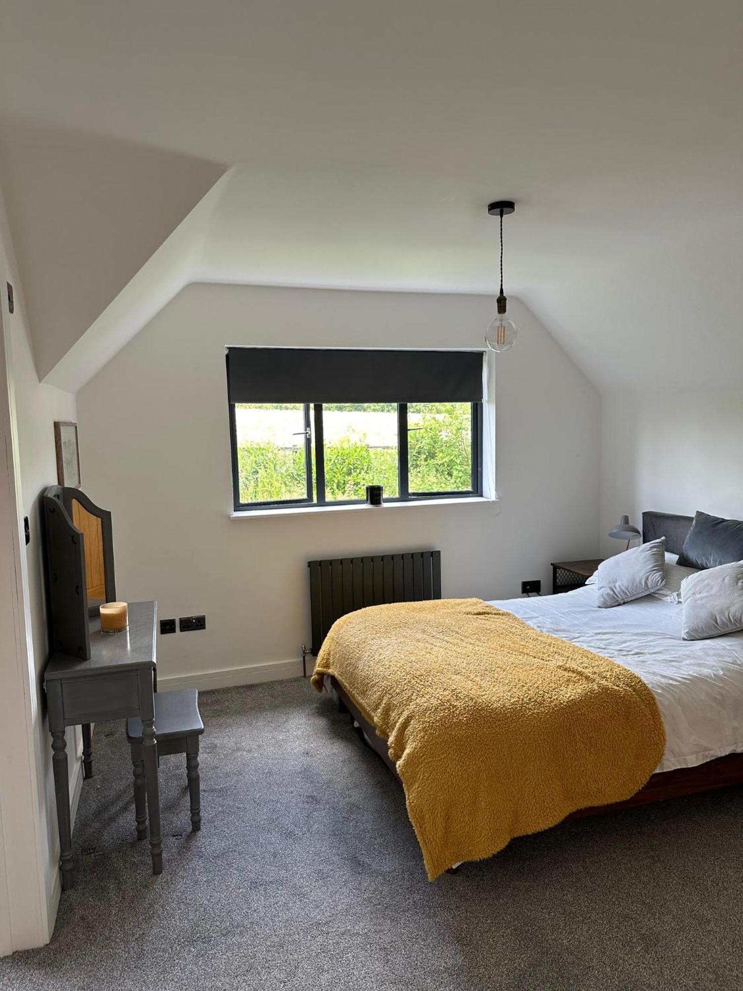 Tranquil Retreat 4 Bedroom House Aircon
